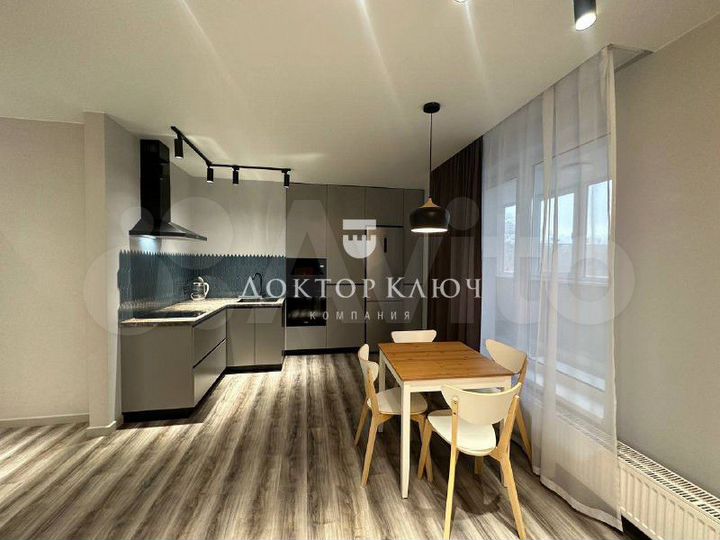 3-к. квартира, 79 м², 3/25 эт.