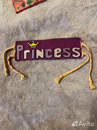 Фенечка из ниток