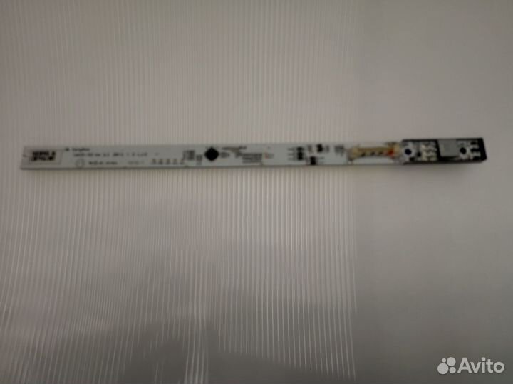 Телевизор LG 42LM585S-ZD в разбор