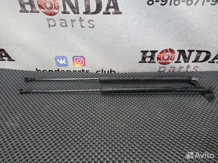 Амортизаторы багажника Honda Civic 5d 2006-2011