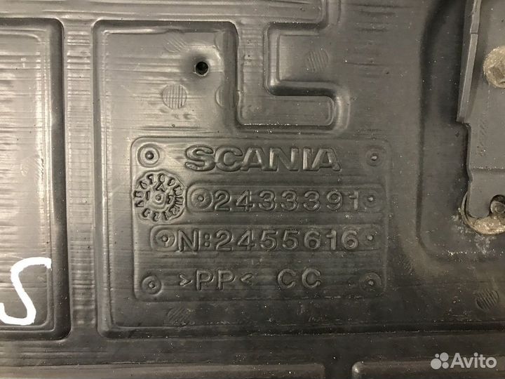 Шумоизоляция двигателя правая Scania 6-series