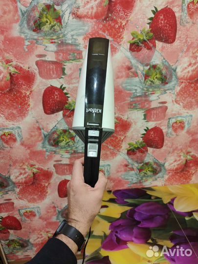 Автомобильный пылесос Kitfort