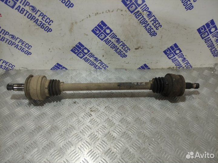 Привод задний правый Mercedes-Benz W220 S500 седан