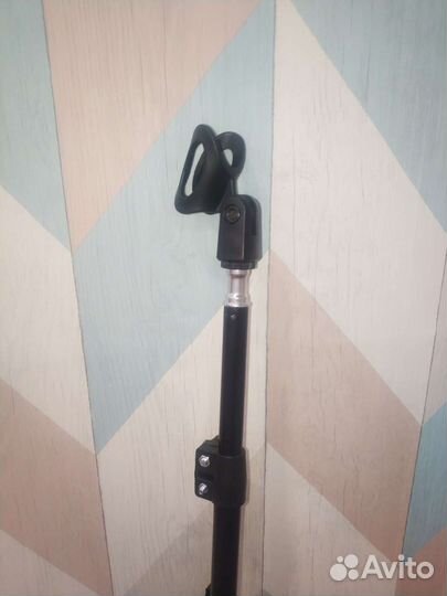 Держатель микрофона со штативом