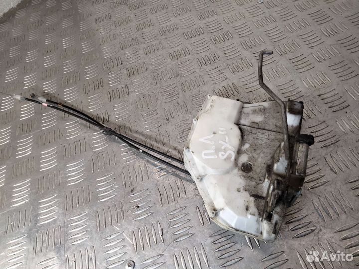 Замок задний левый Suzuki SX4