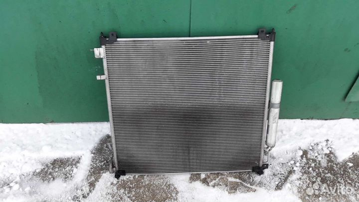 Радиатор кондиционера Land Rover Range Sport