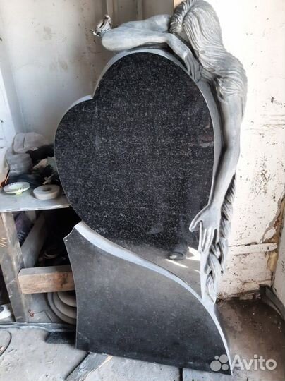 Памятники из гранита