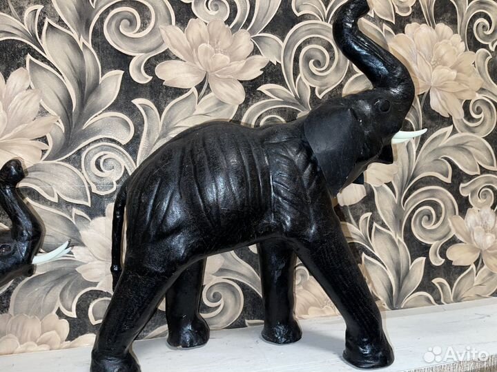 Слоны статуэтки