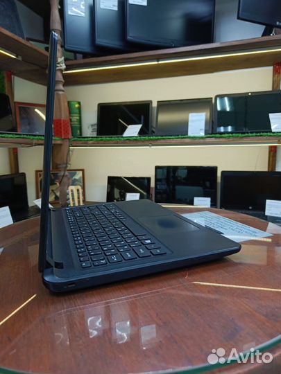 Ноутбук Acer (i3 + ssd)