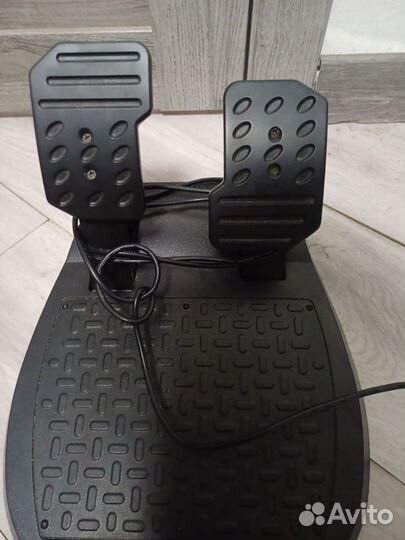 Игровой руль thrustmaster t150