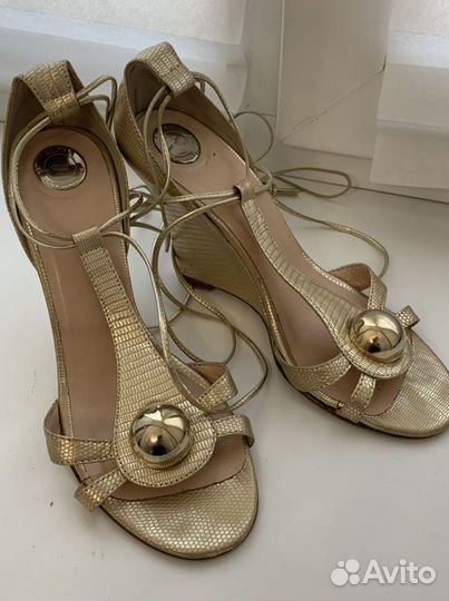 Босоножки celin b