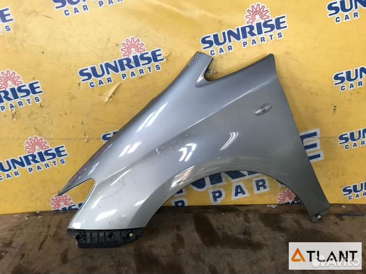 Крыло переднее левое toyota wish