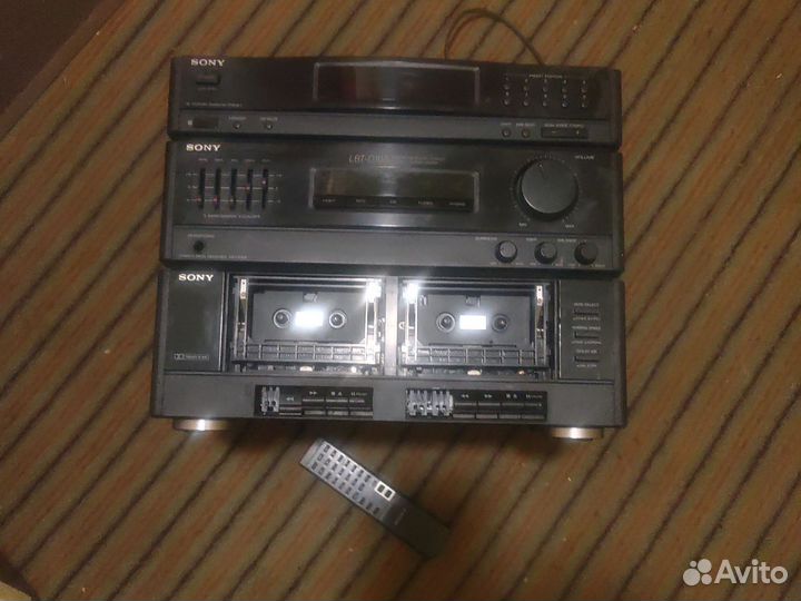 Часть от стереосистемы sony для запчастей