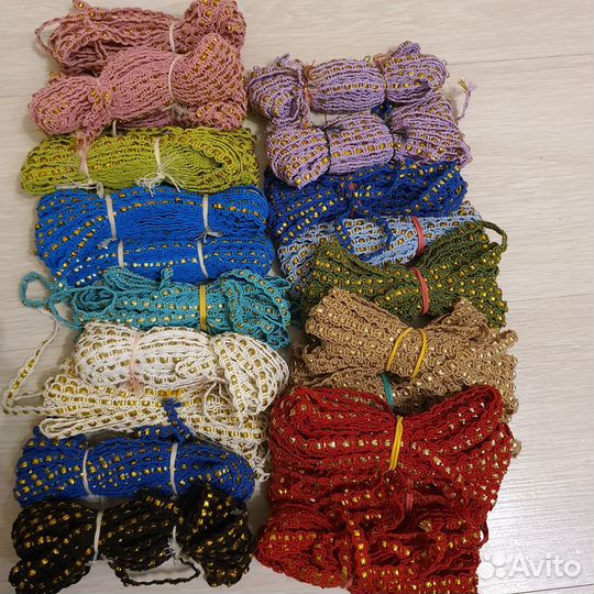 Ленты, тесьма