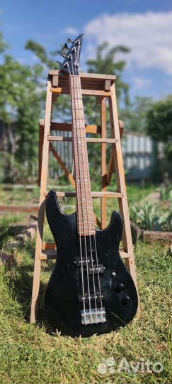 Бас Buskers 1997 (обмен)