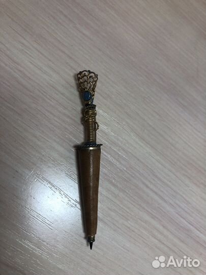 Броши, серьги, клипсы