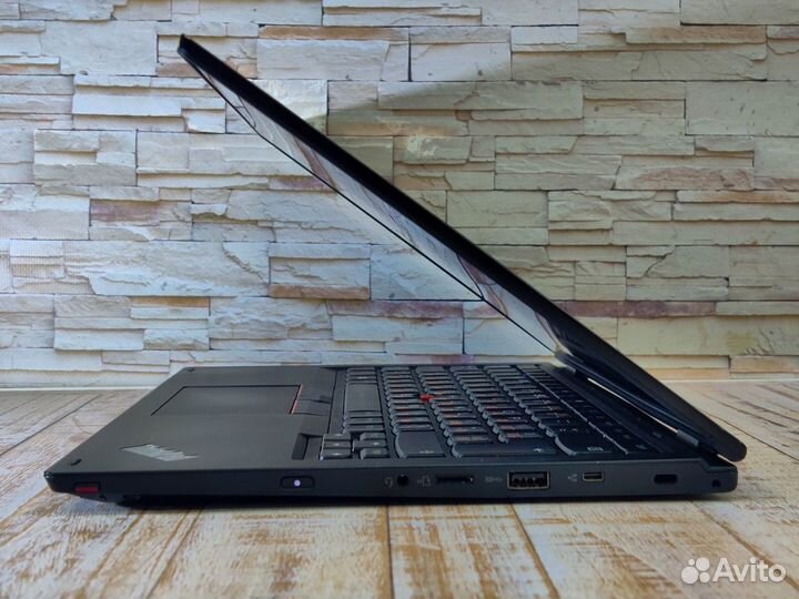 Ноутбук Lenovo ThinkPad Yoga X380 DDR4-8 SSD480