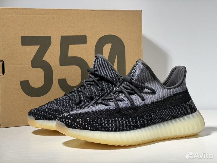 Кроссовки Adidas Yееzy Boost 350 V2 Carbon