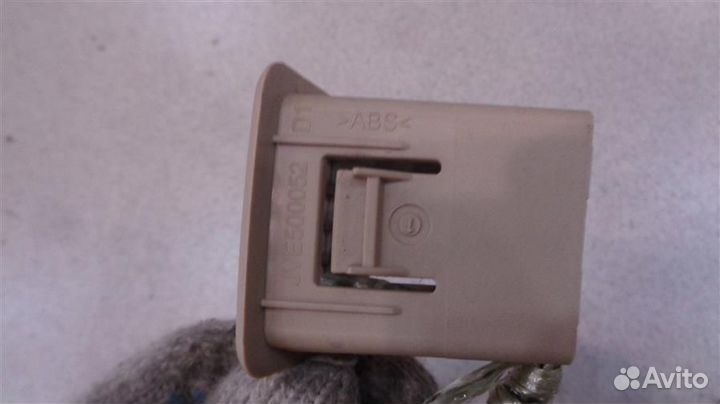 Накладка торпедо Land Rover Discovery 3 2004-2009