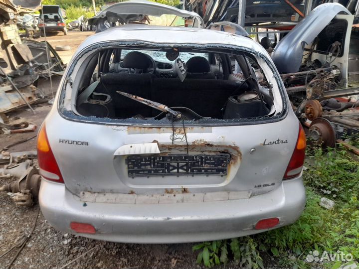 Запчасти на автомобиль Hyundai Lantra 1.8