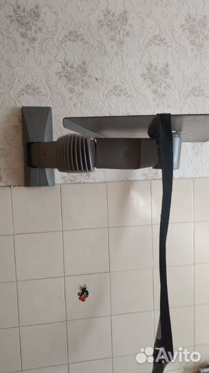 Кронштейн поворотный