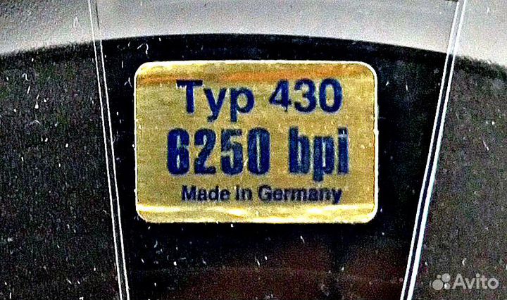 Катушка с лентой магнитной