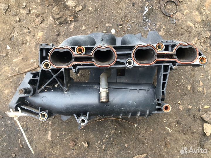 Коллектор впускной Ford Focus 1 1.6 2000