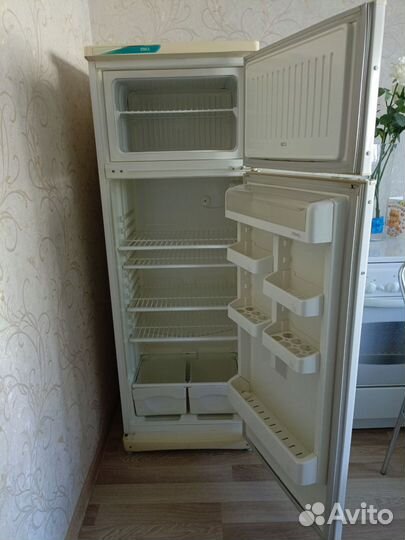 Холодильник стинол