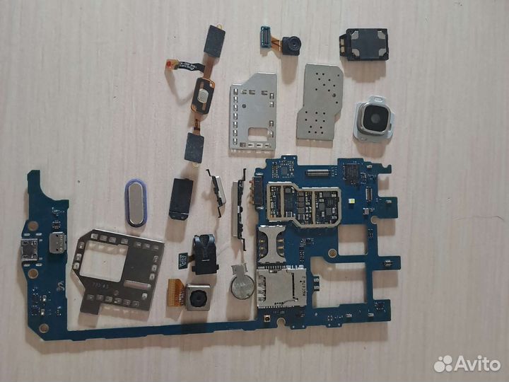 Запчасти для samsung galaxy j3 2016