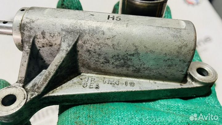 Натяжитель грм Audi A6 C5 2.4 ARJ 1999