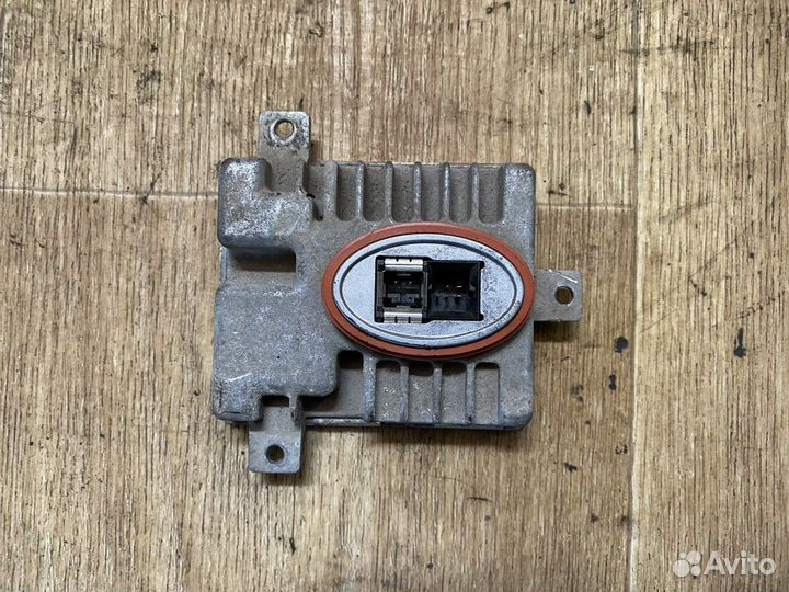 Блок розжига ксеноновой лампы бмв 3 BMW 3