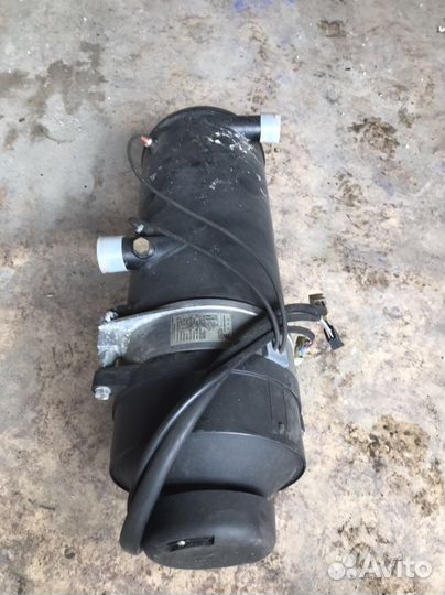 Подогреватель двигателя Eberspacher Hydronic 30