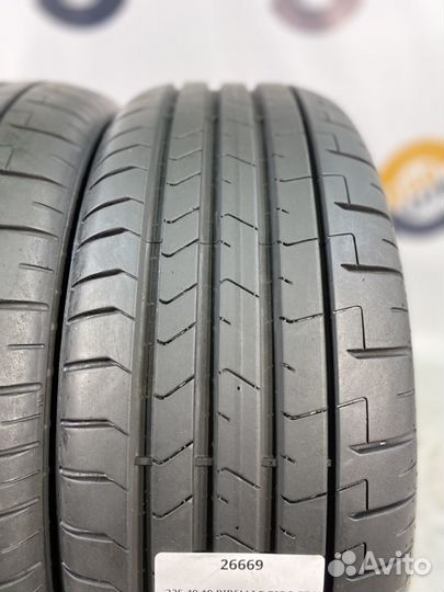 Pirelli P Zero PZ4 225/40 R19 94Y