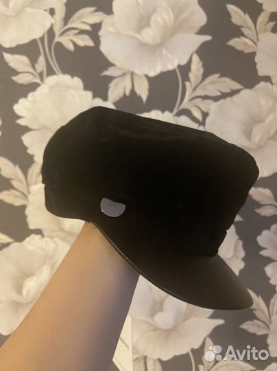 Картуз женский