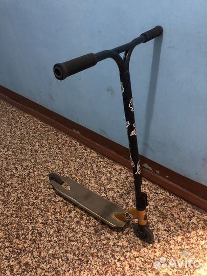 Трюковой самокат