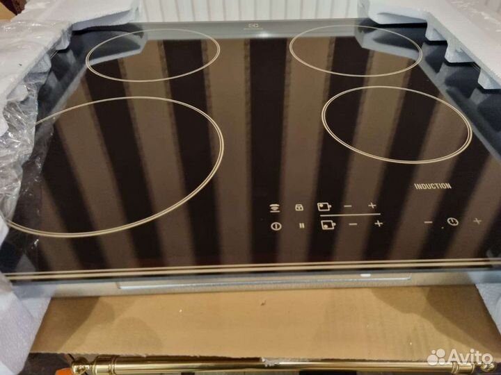 Варочная панель индукция Electrolux