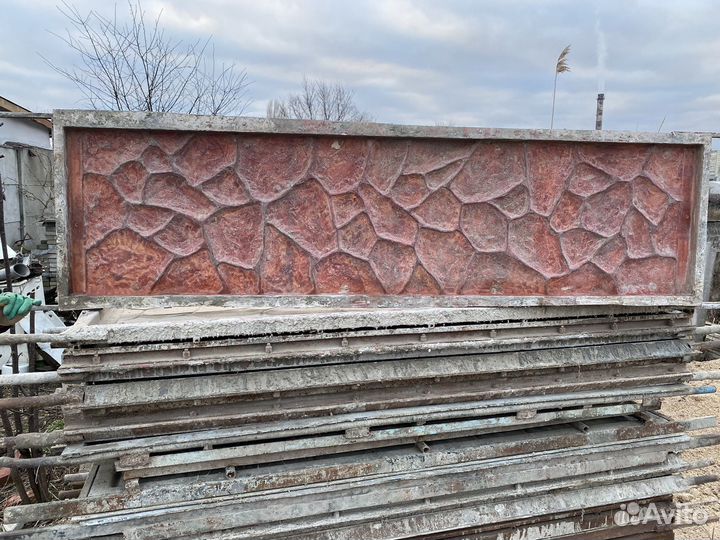 Формы еврозаборов разны