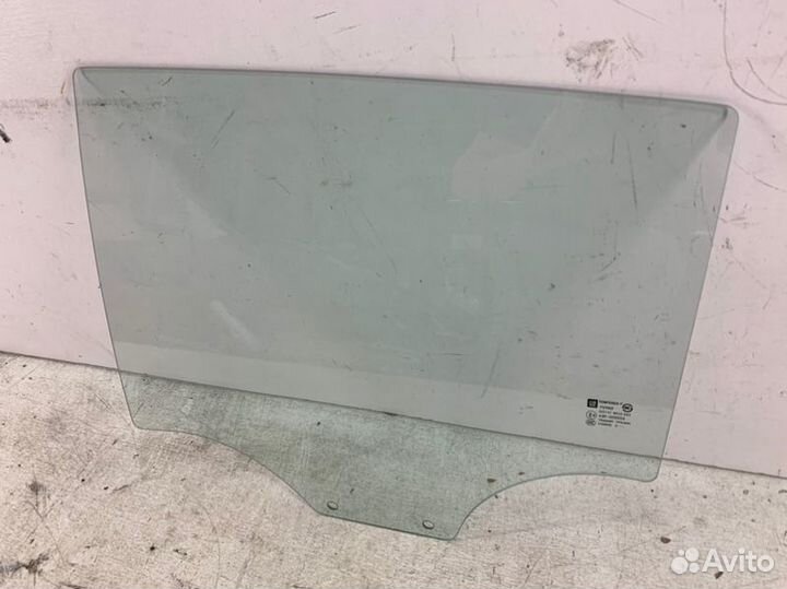 Стекло двери заднее левое Chevrolet Spark M300