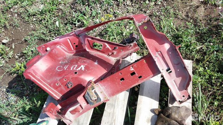 Четверть передняя левая Citroen C4