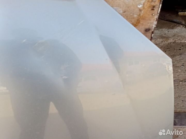 Volkswagen polo капот