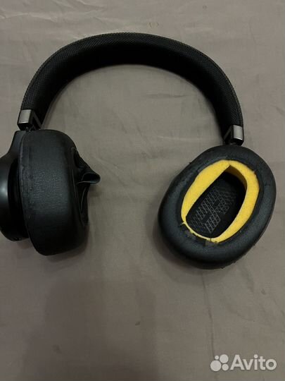 Jbl live 650btnc