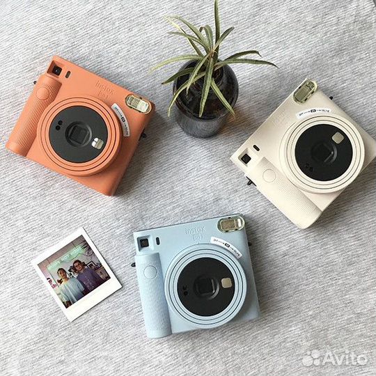 Fujifilm Instax Square SQ1 White / Blue / Orange