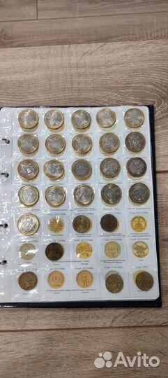 Памятные монеты Российской Федерации