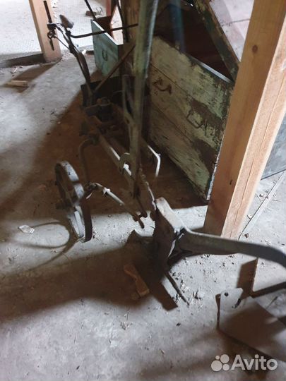 Телега для лошади