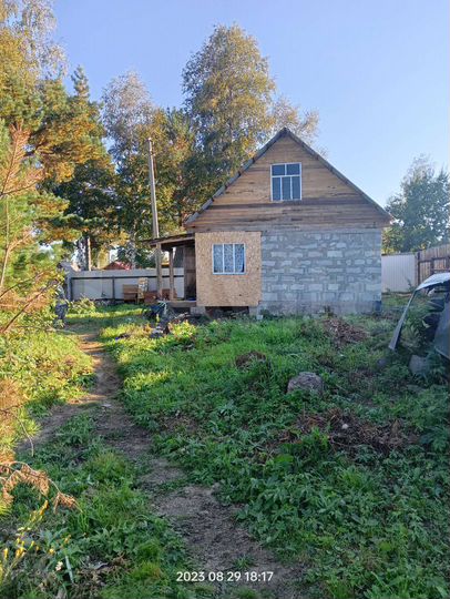 Дом 43 м² на участке 6 сот.