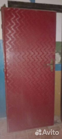 Дверь входная металлическая