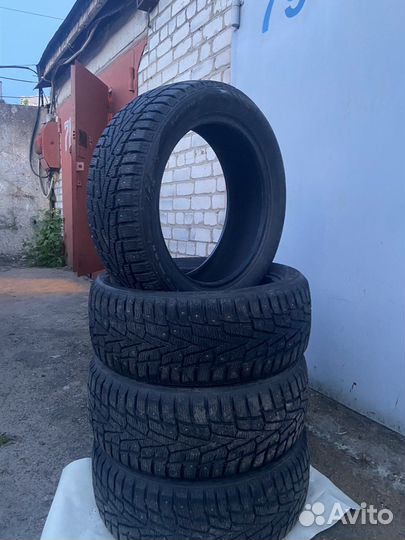Nexen Winguard WinSpike WH6 215/50 R17 95T