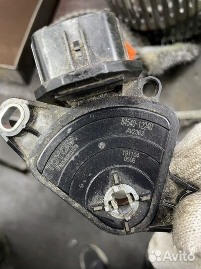 Датчик положения селектора АКПП toyota camry