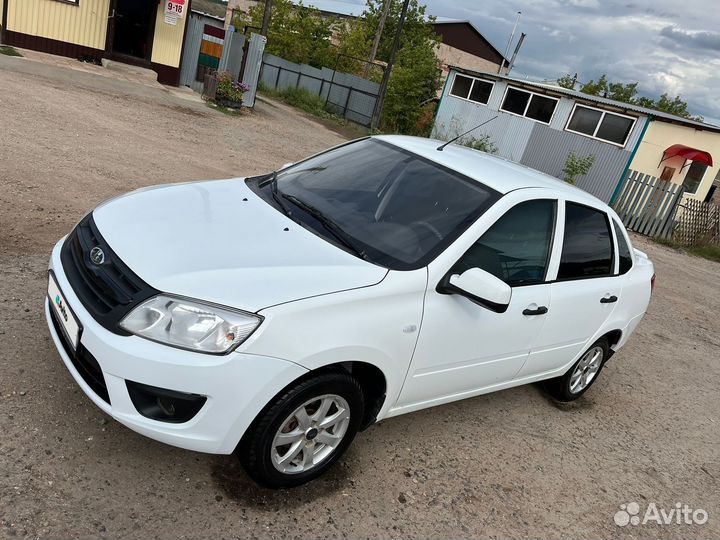 LADA Granta 1.6 МТ, 2013, 150 000 км