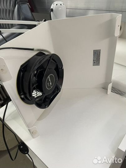 Вытяжка для маникюра